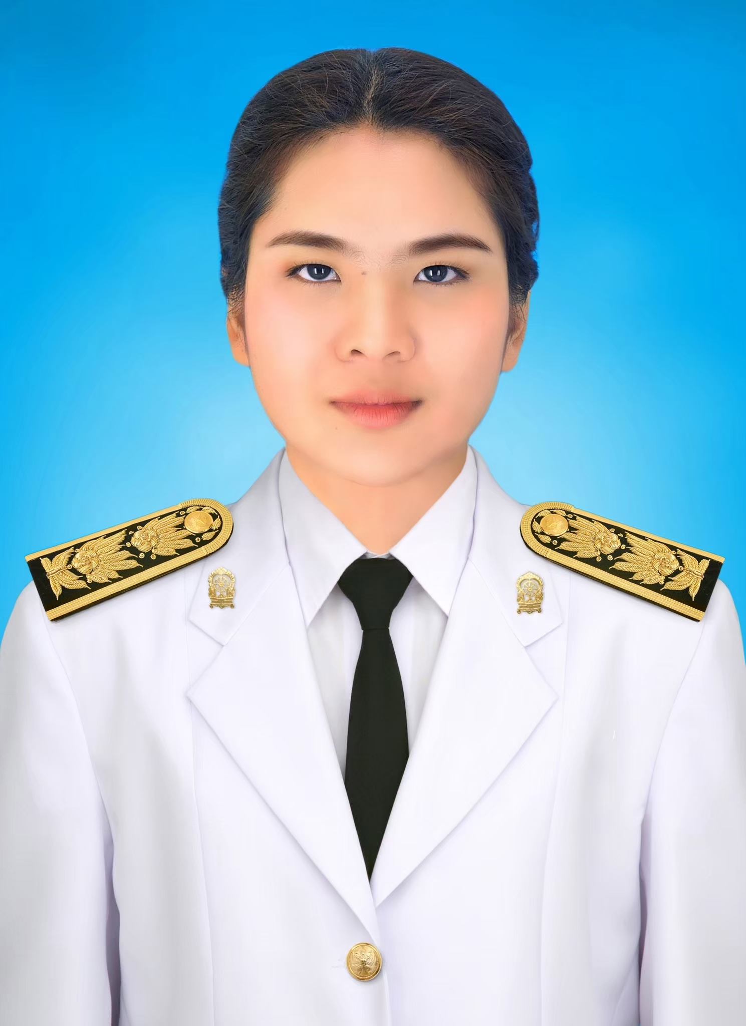 นางสาวจุฑากาญจน์ เก่งกสิกิจ